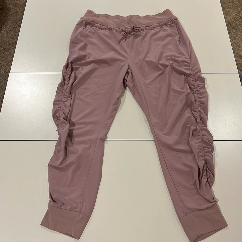 Athleta pink trousers Size 12